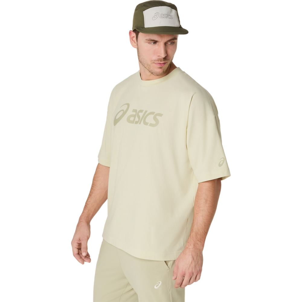 Camiseta ASICS Graphic Relax Fit - Masculino - Verde - tam: P