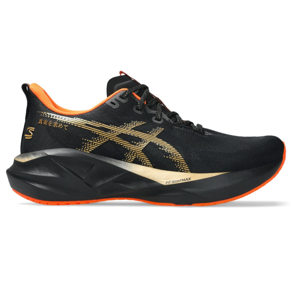 Tênis ASICS Novablast 5 Senna Samurai - Feminino - Preto/Dourado
