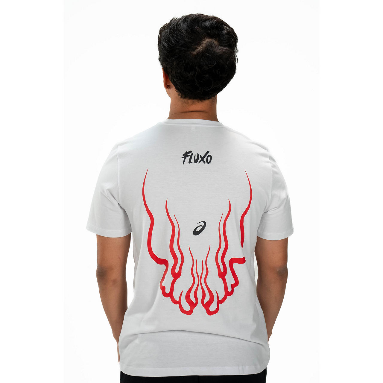Camiseta ASICS Chama Fluxo W7M - Branco/Vermelho - tam: M