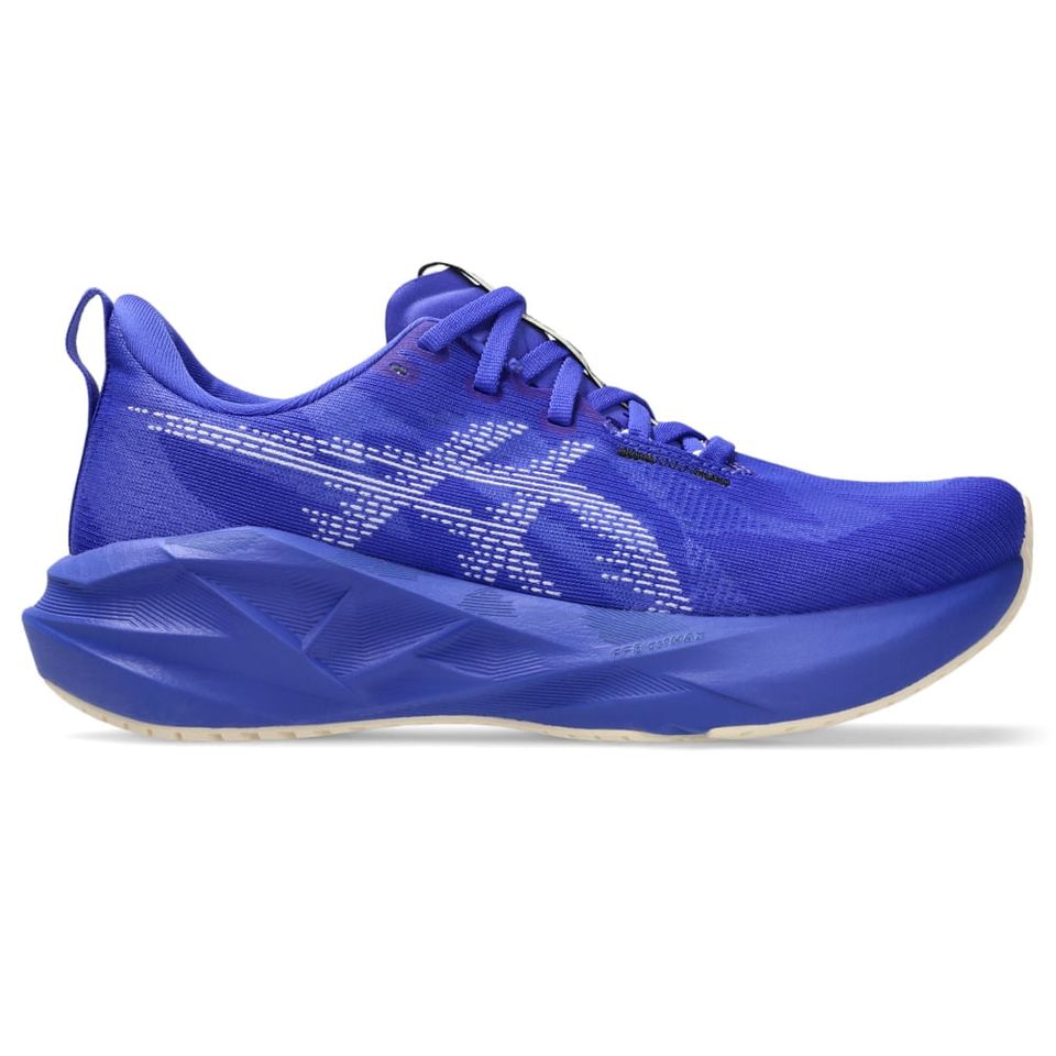 Tênis Asics Novablast 5 - Feminino - Azul/Branco